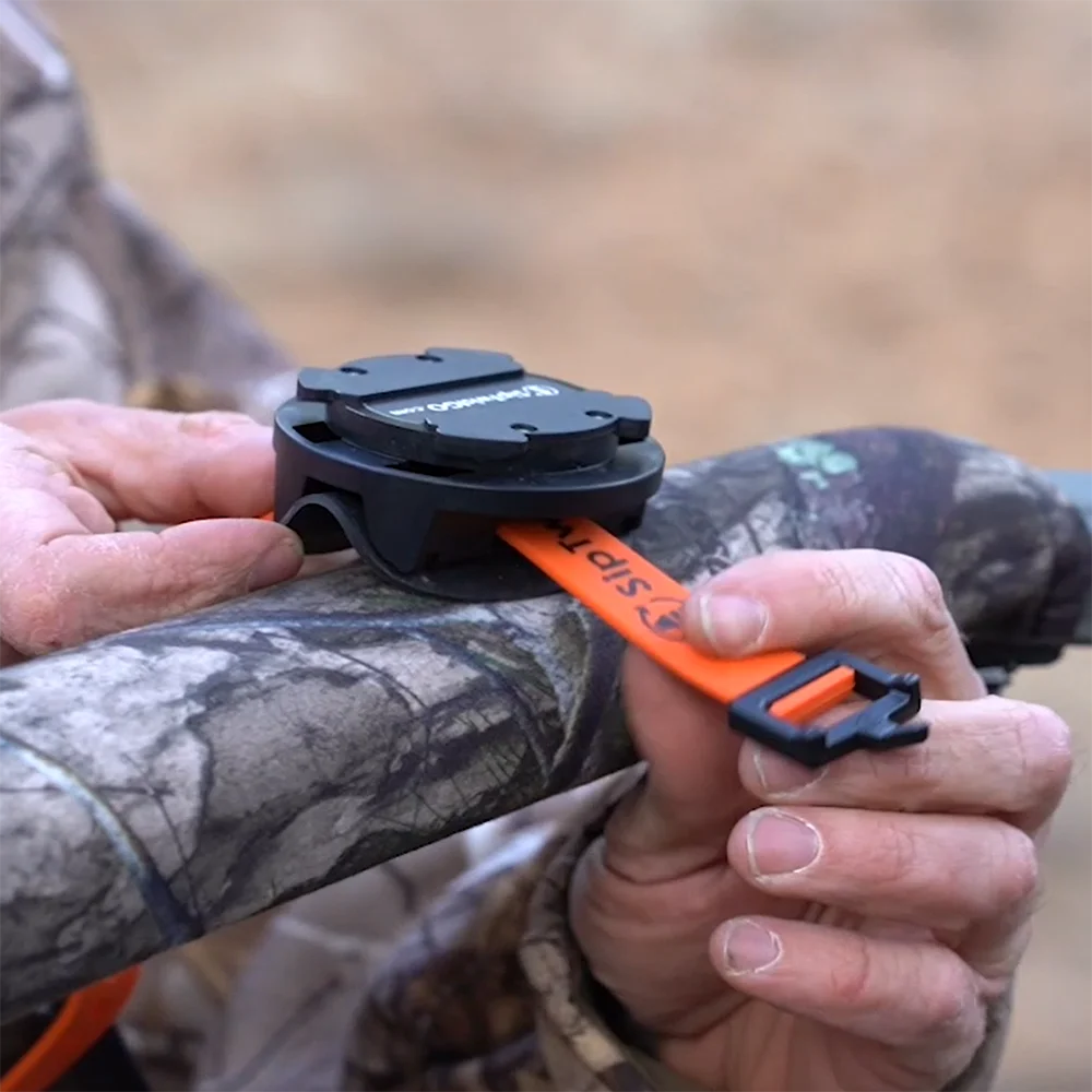 How to install the bar mount locking cup holder: Place on tube or bar and pull the strap tight.