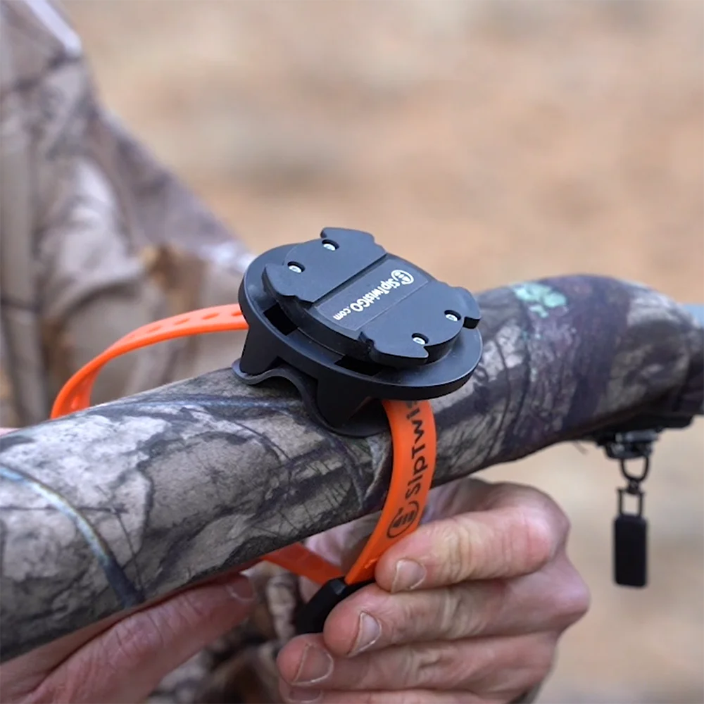 How to install the bar mount locking cup holder: Place on tube or bar and pull the strap tight.